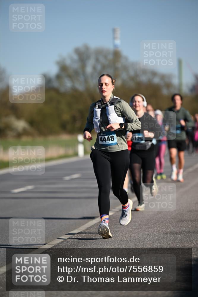 06.04.2025 - 44. Internationalen Wilhelmsburger Insellauf Dr. Thomas Lammeyer http://msf.ph/oto/7556859 06.04.2025 09:32:50 Laufen 4448 meine-sportfotos.de