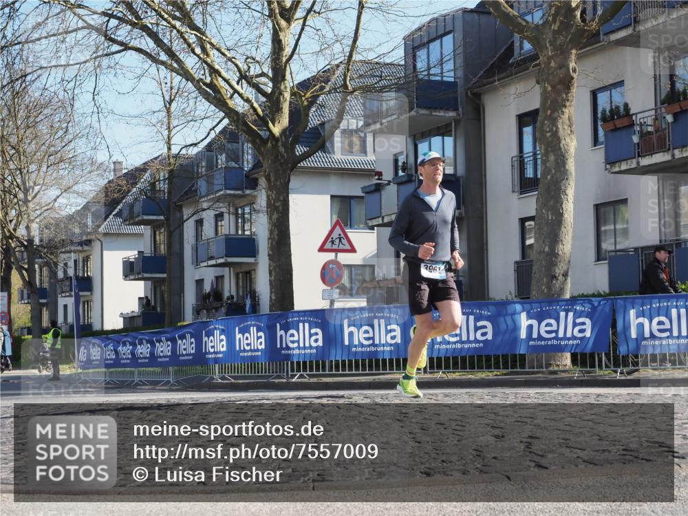 06.04.2025 - 44. Internationalen Wilhelmsburger Insellauf Luisa Fischer http://msf.ph/oto/7557009 06.04.2025 10:14:16 Ziel 3961 meine-sportfotos.de