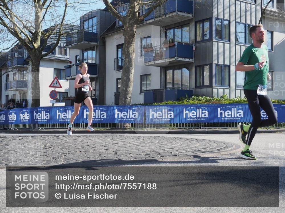 06.04.2025 - 44. Internationalen Wilhelmsburger Insellauf Luisa Fischer http://msf.ph/oto/7557188 06.04.2025 10:15:17 Ziel 3776, 3080 meine-sportfotos.de