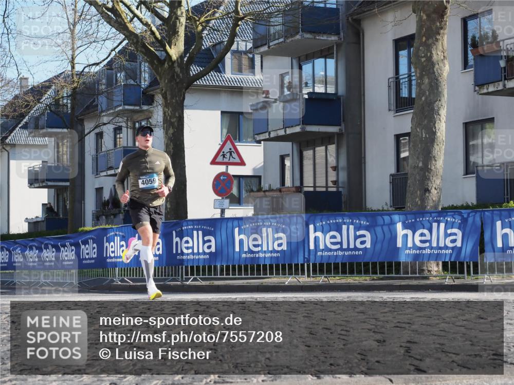 06.04.2025 - 44. Internationalen Wilhelmsburger Insellauf Luisa Fischer http://msf.ph/oto/7557208 06.04.2025 10:15:40 Ziel 4059 meine-sportfotos.de