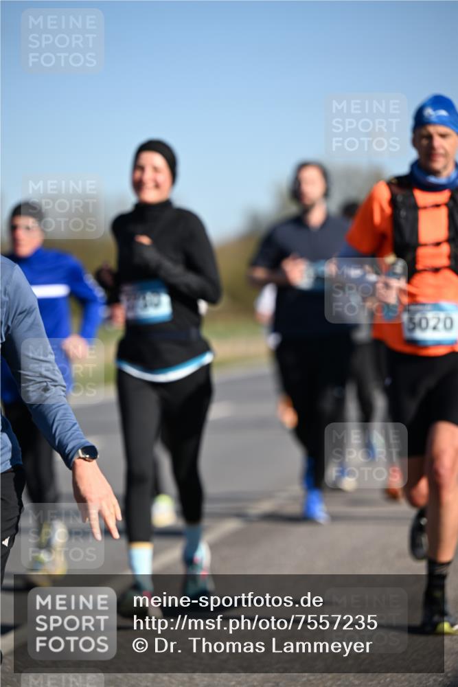 06.04.2025 - 44. Internationalen Wilhelmsburger Insellauf Dr. Thomas Lammeyer http://msf.ph/oto/7557235 06.04.2025 09:33:12 Laufen 5020 meine-sportfotos.de