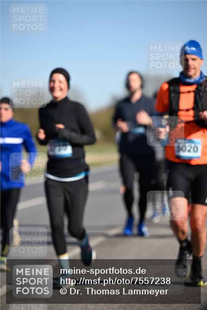 06.04.2025 - 44. Internationalen Wilhelmsburger Insellauf Dr. Thomas Lammeyer http://msf.ph/oto/7557238 06.04.2025 09:33:12 Laufen 5020 meine-sportfotos.de