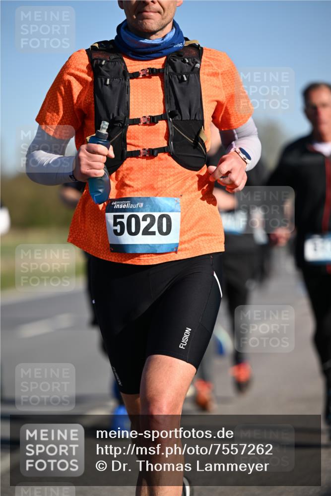 06.04.2025 - 44. Internationalen Wilhelmsburger Insellauf Dr. Thomas Lammeyer http://msf.ph/oto/7557262 06.04.2025 09:33:13 Laufen 5020 meine-sportfotos.de