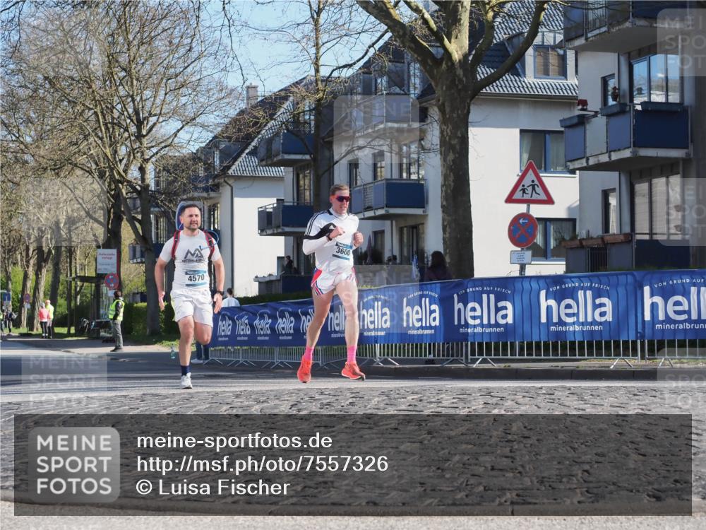 06.04.2025 - 44. Internationalen Wilhelmsburger Insellauf Luisa Fischer http://msf.ph/oto/7557326 06.04.2025 10:16:47 Ziel 4570, 3600 meine-sportfotos.de