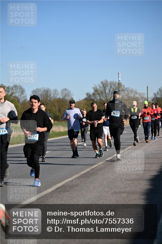 06.04.2025 - 44. Internationalen Wilhelmsburger Insellauf Dr. Thomas Lammeyer http://msf.ph/oto/7557336 06.04.2025 09:33:21 Laufen 273, 274, 5424, 310, 3637, 3077, 3340 meine-sportfotos.de