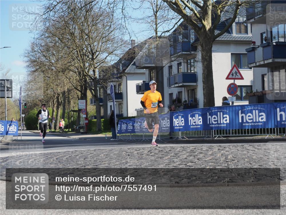 06.04.2025 - 44. Internationalen Wilhelmsburger Insellauf Luisa Fischer http://msf.ph/oto/7557491 06.04.2025 10:18:30 Ziel 3643 meine-sportfotos.de