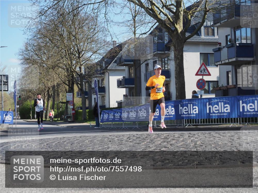 06.04.2025 - 44. Internationalen Wilhelmsburger Insellauf Luisa Fischer http://msf.ph/oto/7557498 06.04.2025 10:18:30 Ziel 3203, 3643 meine-sportfotos.de