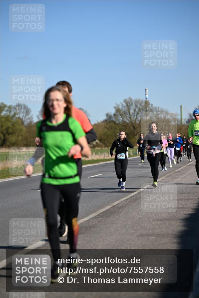06.04.2025 - 44. Internationalen Wilhelmsburger Insellauf Dr. Thomas Lammeyer http://msf.ph/oto/7557558 06.04.2025 09:33:32 Laufen 3436, 421 meine-sportfotos.de
