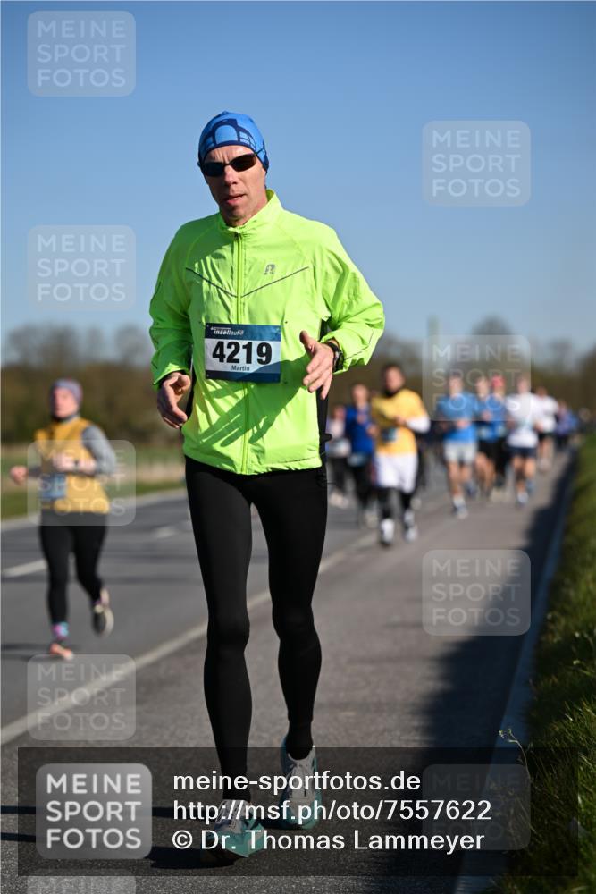 06.04.2025 - 44. Internationalen Wilhelmsburger Insellauf Dr. Thomas Lammeyer http://msf.ph/oto/7557622 06.04.2025 09:33:38 Laufen 4219 meine-sportfotos.de