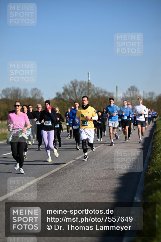 06.04.2025 - 44. Internationalen Wilhelmsburger Insellauf Dr. Thomas Lammeyer http://msf.ph/oto/7557649 06.04.2025 09:33:40 Laufen 337, 3558, 4181, 4183 meine-sportfotos.de