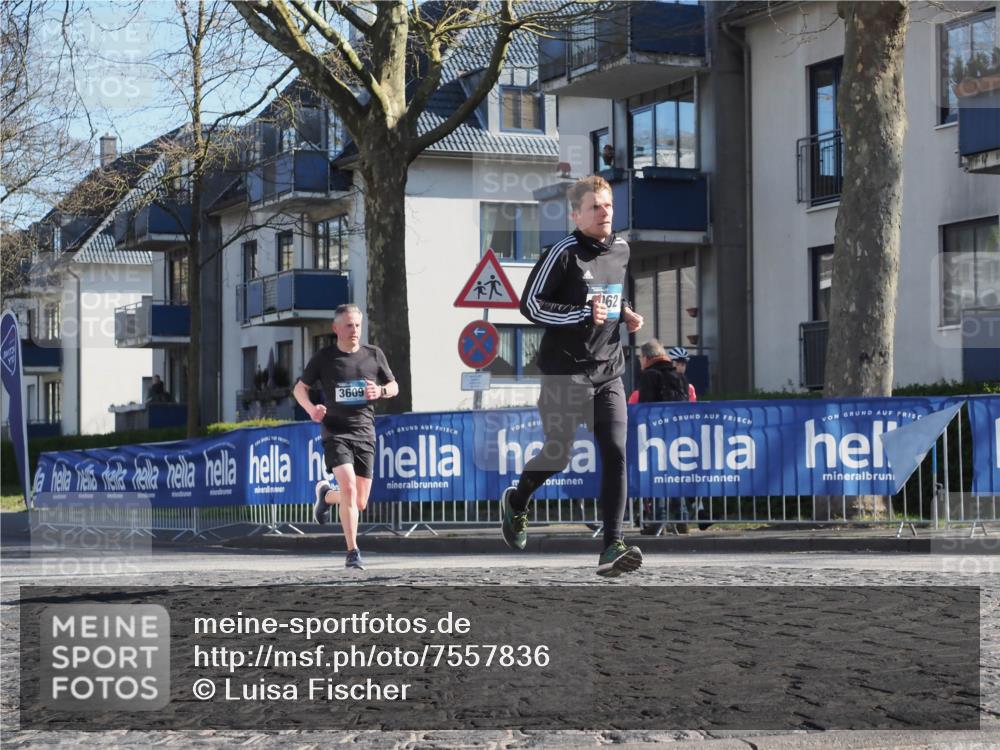06.04.2025 - 44. Internationalen Wilhelmsburger Insellauf Luisa Fischer http://msf.ph/oto/7557836 06.04.2025 10:20:32 Ziel 162, 3609 meine-sportfotos.de