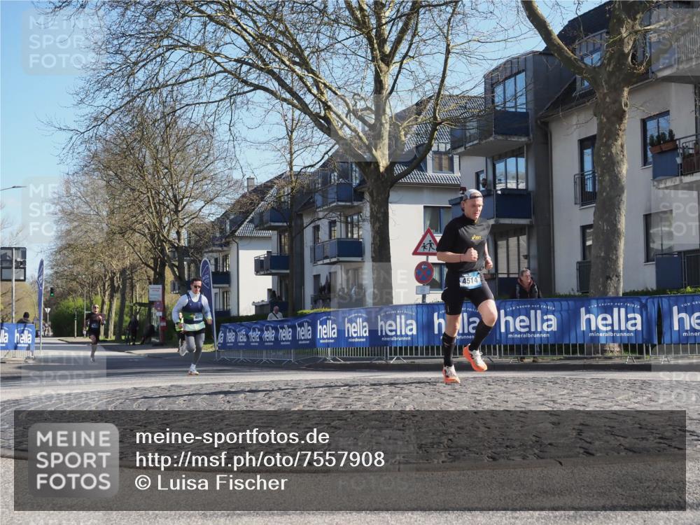 06.04.2025 - 44. Internationalen Wilhelmsburger Insellauf Luisa Fischer http://msf.ph/oto/7557908 06.04.2025 10:20:45 Ziel 4018, 4514 meine-sportfotos.de