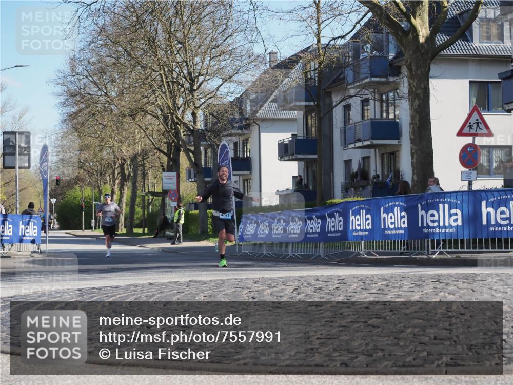 06.04.2025 - 44. Internationalen Wilhelmsburger Insellauf Luisa Fischer http://msf.ph/oto/7557991 06.04.2025 10:21:09 Ziel 3161, 4321 meine-sportfotos.de