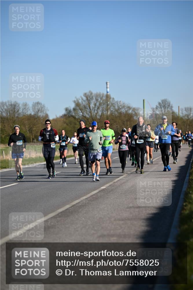 06.04.2025 - 44. Internationalen Wilhelmsburger Insellauf Dr. Thomas Lammeyer http://msf.ph/oto/7558025 06.04.2025 09:34:05 Laufen 3732, 1318, 388, 3241, 4479, 50, 3868, 3405 meine-sportfotos.de