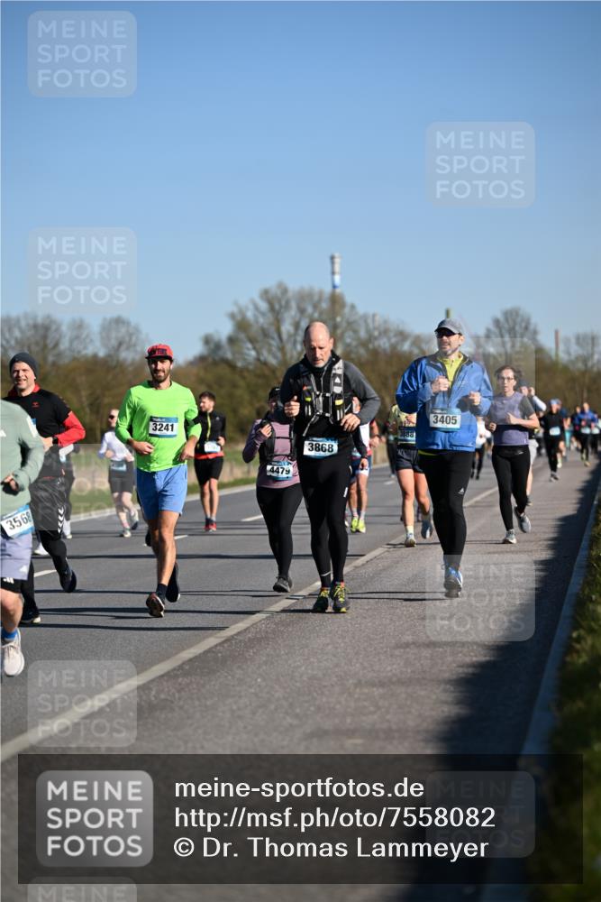 06.04.2025 - 44. Internationalen Wilhelmsburger Insellauf Dr. Thomas Lammeyer http://msf.ph/oto/7558082 06.04.2025 09:34:09 Laufen 3568, 3241, 4479, 3868, 3405 meine-sportfotos.de
