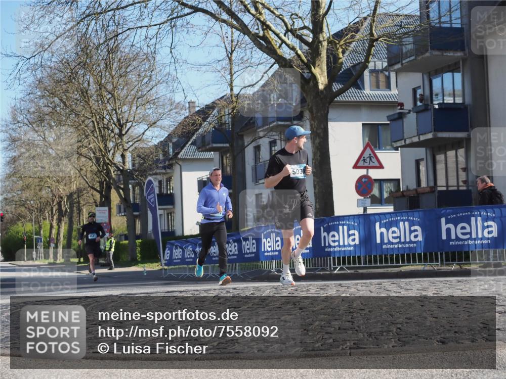 06.04.2025 - 44. Internationalen Wilhelmsburger Insellauf Luisa Fischer http://msf.ph/oto/7558092 06.04.2025 10:21:48 Ziel 4541, 5030 meine-sportfotos.de