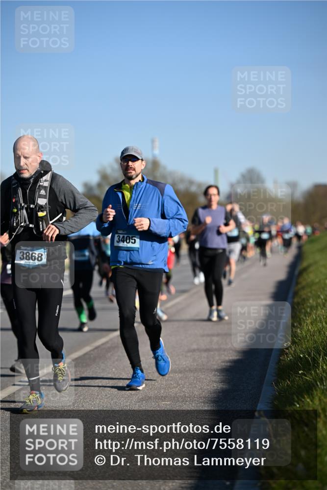 06.04.2025 - 44. Internationalen Wilhelmsburger Insellauf Dr. Thomas Lammeyer http://msf.ph/oto/7558119 06.04.2025 09:34:12 Laufen 3868, 3405 meine-sportfotos.de