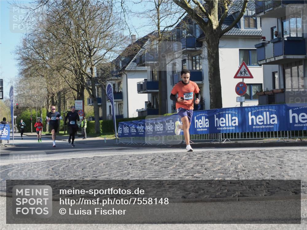 06.04.2025 - 44. Internationalen Wilhelmsburger Insellauf Luisa Fischer http://msf.ph/oto/7558148 06.04.2025 10:22:05 Ziel 4590, 3461 meine-sportfotos.de