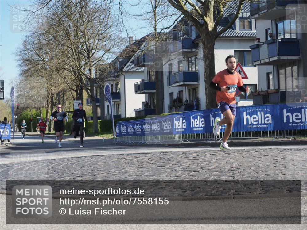 06.04.2025 - 44. Internationalen Wilhelmsburger Insellauf Luisa Fischer http://msf.ph/oto/7558155 06.04.2025 10:22:05 Ziel 4461, 590 meine-sportfotos.de