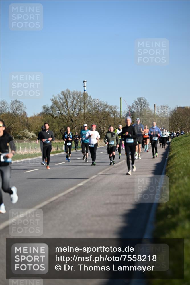 06.04.2025 - 44. Internationalen Wilhelmsburger Insellauf Dr. Thomas Lammeyer http://msf.ph/oto/7558218 06.04.2025 09:34:21 Laufen  meine-sportfotos.de