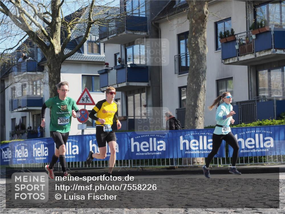 06.04.2025 - 44. Internationalen Wilhelmsburger Insellauf Luisa Fischer http://msf.ph/oto/7558226 06.04.2025 10:22:37 Ziel 3020, 318, 4378 meine-sportfotos.de