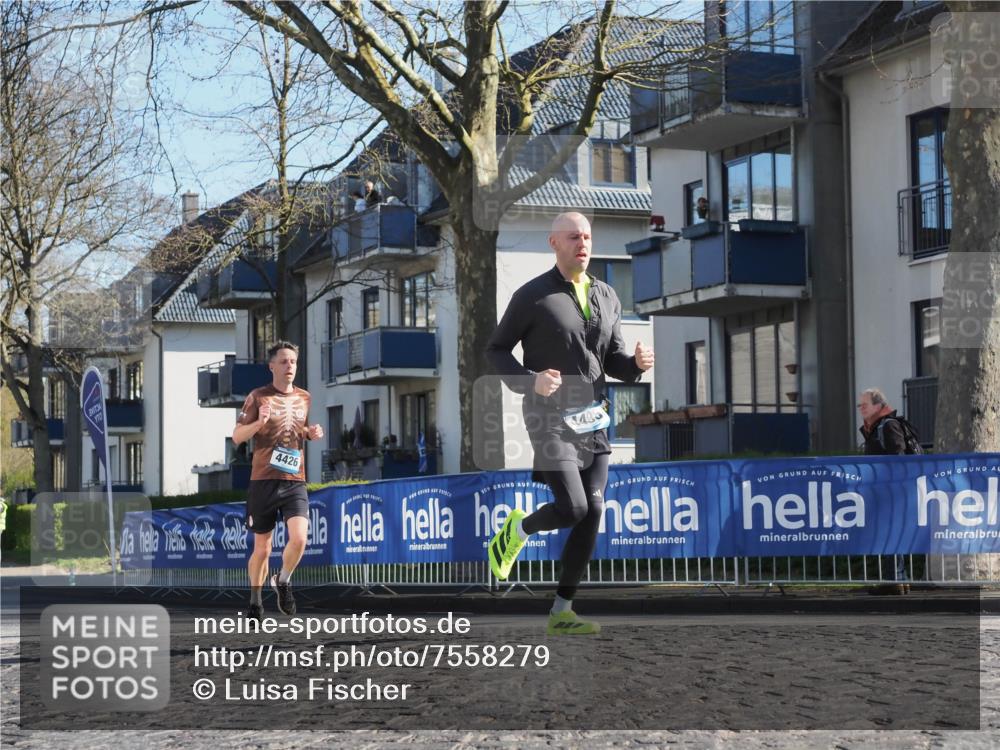 06.04.2025 - 44. Internationalen Wilhelmsburger Insellauf Luisa Fischer http://msf.ph/oto/7558279 06.04.2025 10:23:02 Ziel 4426, 495 meine-sportfotos.de
