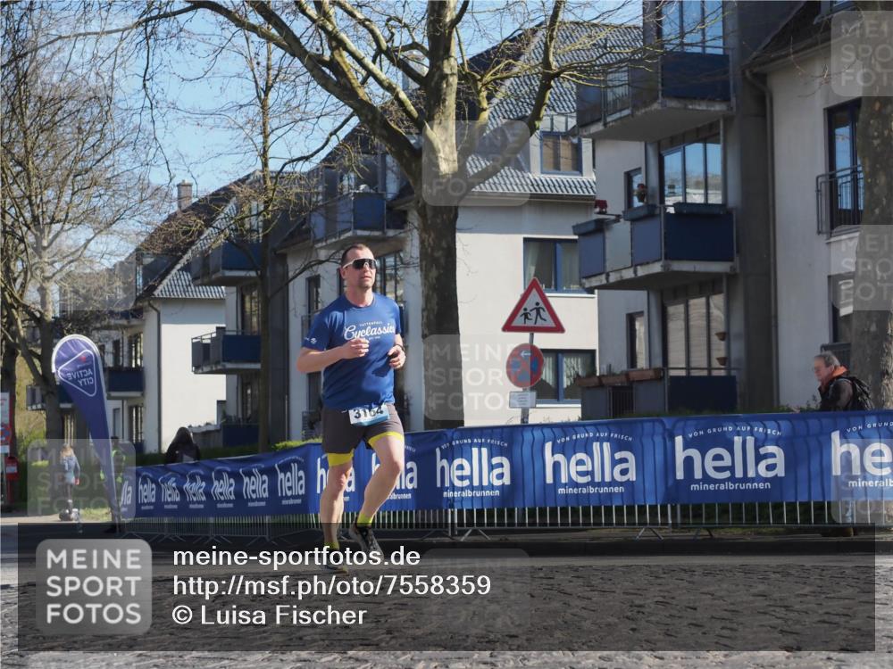 06.04.2025 - 44. Internationalen Wilhelmsburger Insellauf Luisa Fischer http://msf.ph/oto/7558359 06.04.2025 10:23:57 Ziel 3164 meine-sportfotos.de