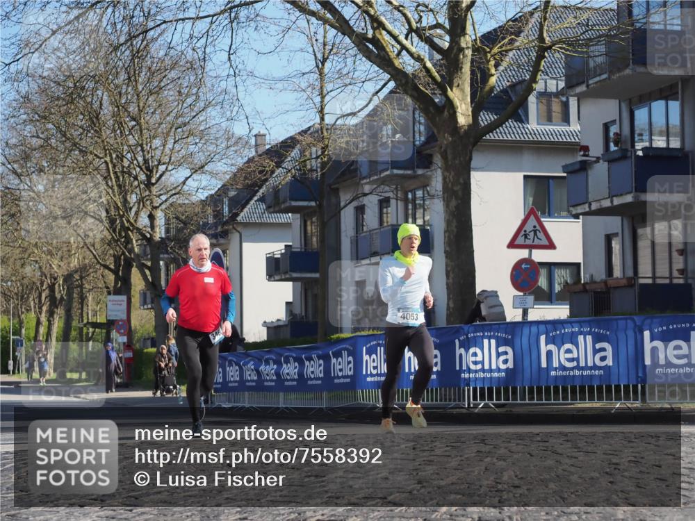 06.04.2025 - 44. Internationalen Wilhelmsburger Insellauf Luisa Fischer http://msf.ph/oto/7558392 06.04.2025 10:24:12 Ziel 346, 4053 meine-sportfotos.de