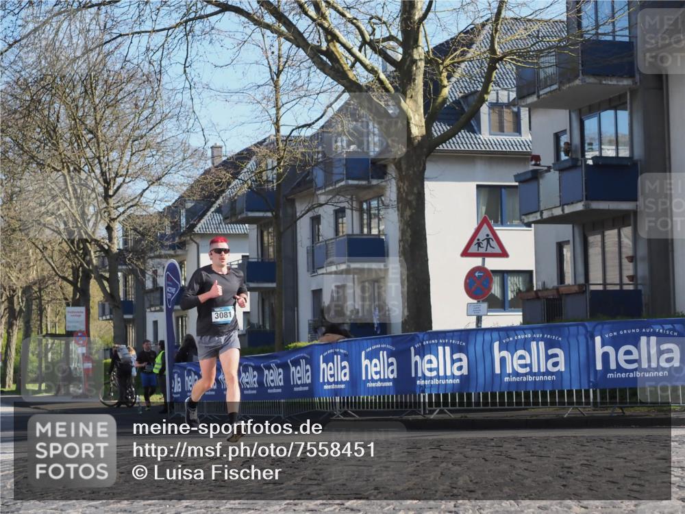 06.04.2025 - 44. Internationalen Wilhelmsburger Insellauf Luisa Fischer http://msf.ph/oto/7558451 06.04.2025 10:24:23 Ziel 3081 meine-sportfotos.de