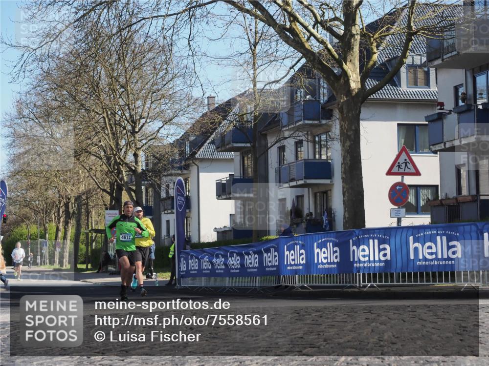 06.04.2025 - 44. Internationalen Wilhelmsburger Insellauf Luisa Fischer http://msf.ph/oto/7558561 06.04.2025 10:24:46 Ziel 4617, 20 meine-sportfotos.de