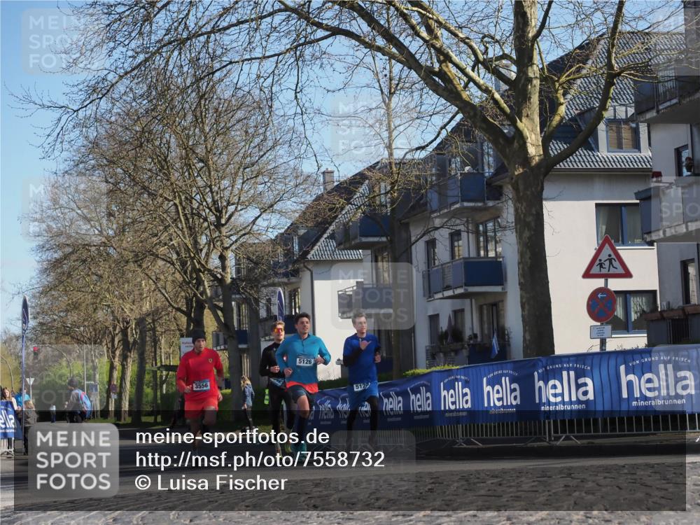 06.04.2025 - 44. Internationalen Wilhelmsburger Insellauf Luisa Fischer http://msf.ph/oto/7558732 06.04.2025 10:25:35 Ziel 3556, 5126, 512 meine-sportfotos.de