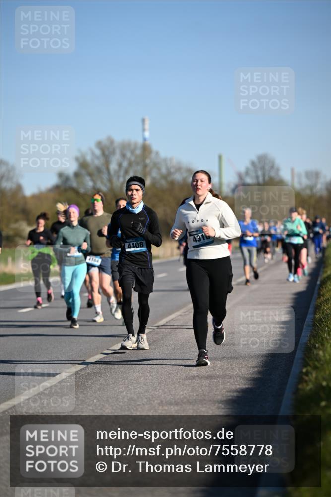 06.04.2025 - 44. Internationalen Wilhelmsburger Insellauf Dr. Thomas Lammeyer http://msf.ph/oto/7558778 06.04.2025 09:34:53 Laufen 4104, 4408, 4316 meine-sportfotos.de