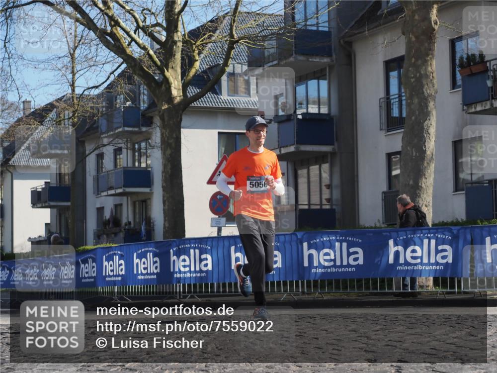 06.04.2025 - 44. Internationalen Wilhelmsburger Insellauf Luisa Fischer http://msf.ph/oto/7559022 06.04.2025 10:26:07 Ziel 5056 meine-sportfotos.de