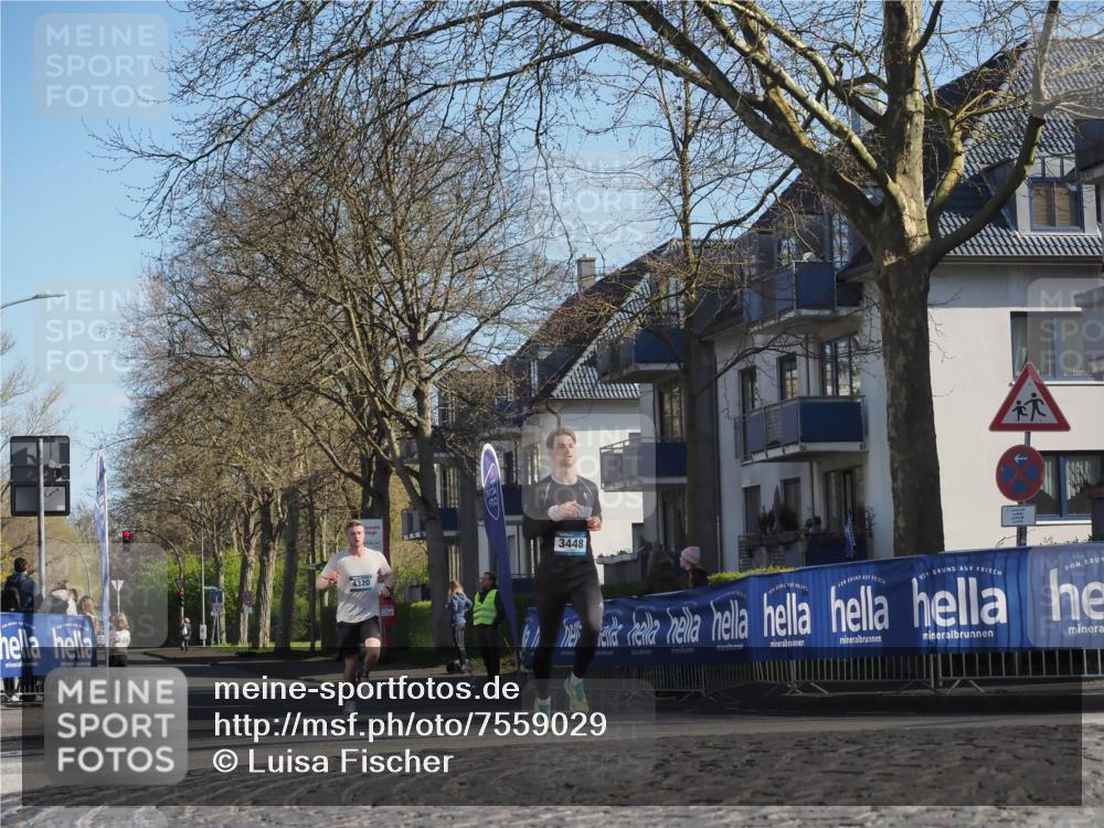 06.04.2025 - 44. Internationalen Wilhelmsburger Insellauf Luisa Fischer http://msf.ph/oto/7559029 06.04.2025 10:26:17 Ziel 4320, 3448 meine-sportfotos.de