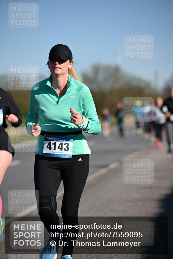 06.04.2025 - 44. Internationalen Wilhelmsburger Insellauf Dr. Thomas Lammeyer http://msf.ph/oto/7559095 06.04.2025 09:35:06 Laufen 4143 meine-sportfotos.de