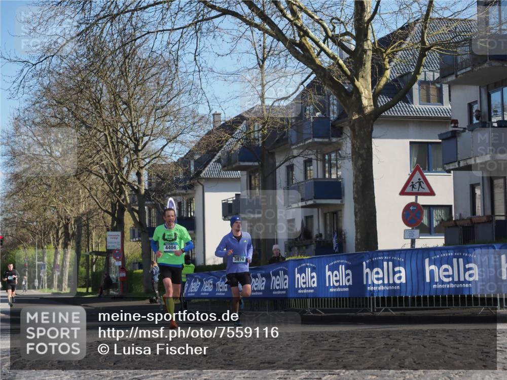 06.04.2025 - 44. Internationalen Wilhelmsburger Insellauf Luisa Fischer http://msf.ph/oto/7559116 06.04.2025 10:26:28 Ziel 4404, 3870 meine-sportfotos.de