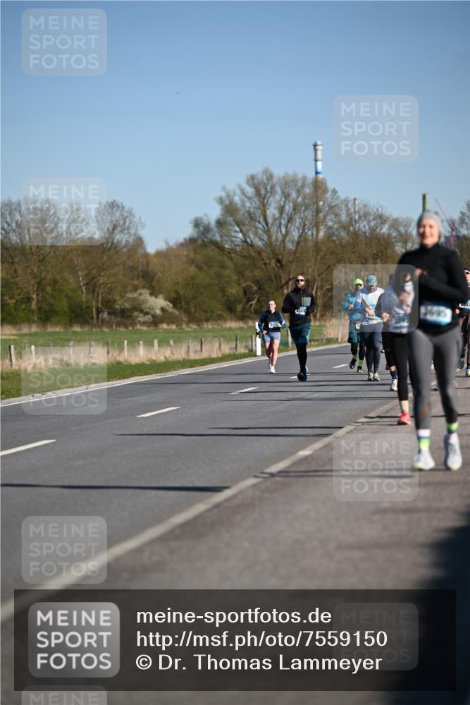 06.04.2025 - 44. Internationalen Wilhelmsburger Insellauf Dr. Thomas Lammeyer http://msf.ph/oto/7559150 06.04.2025 09:35:08 Laufen 3695, 3084 meine-sportfotos.de