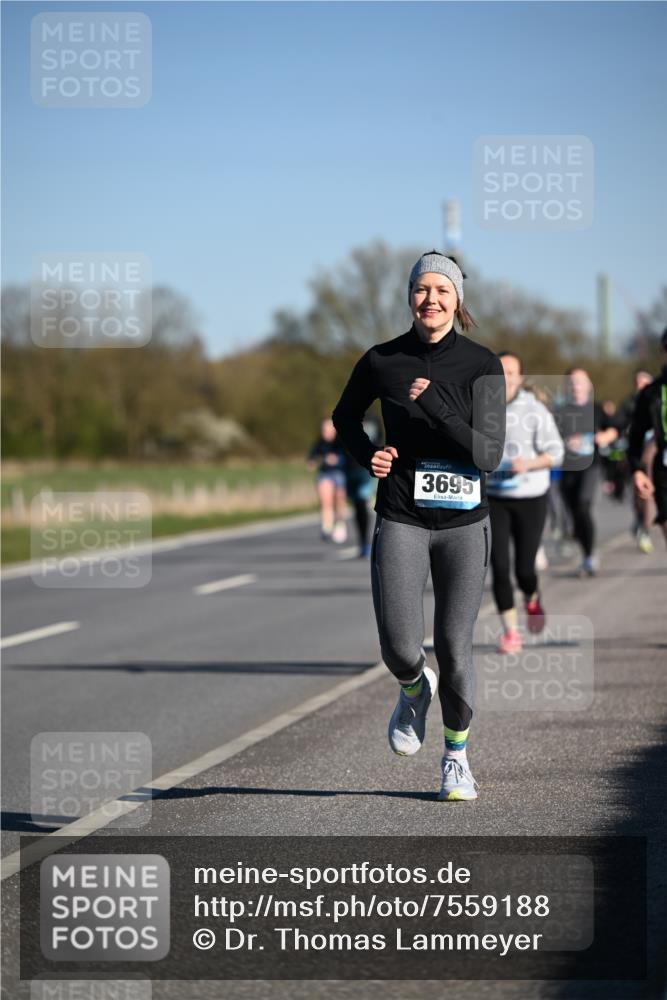 06.04.2025 - 44. Internationalen Wilhelmsburger Insellauf Dr. Thomas Lammeyer http://msf.ph/oto/7559188 06.04.2025 09:35:10 Laufen 3695 meine-sportfotos.de