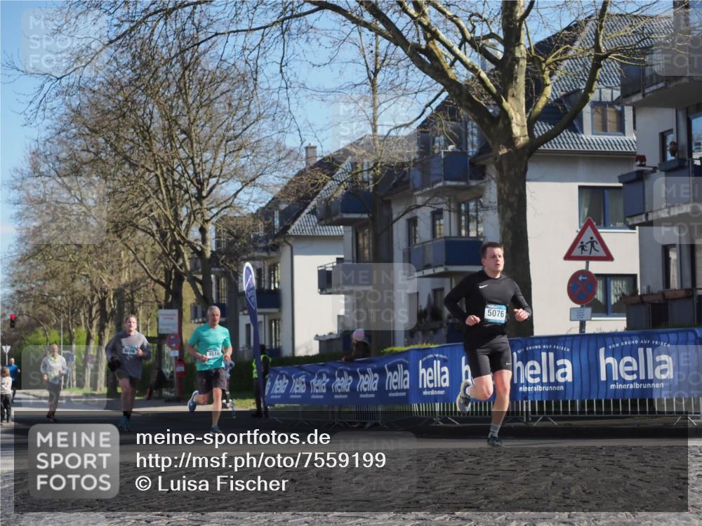 06.04.2025 - 44. Internationalen Wilhelmsburger Insellauf Luisa Fischer http://msf.ph/oto/7559199 06.04.2025 10:26:35 Ziel 3099, 4516, 5076 meine-sportfotos.de