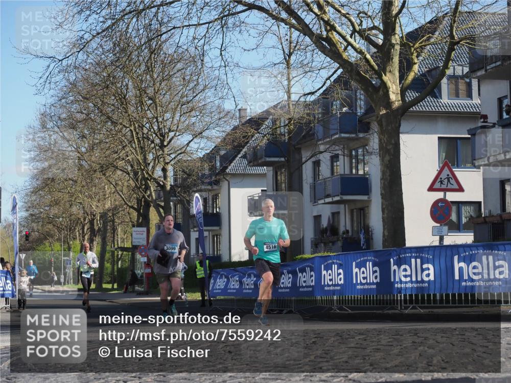 06.04.2025 - 44. Internationalen Wilhelmsburger Insellauf Luisa Fischer http://msf.ph/oto/7559242 06.04.2025 10:26:37 Ziel 3099, 4516 meine-sportfotos.de