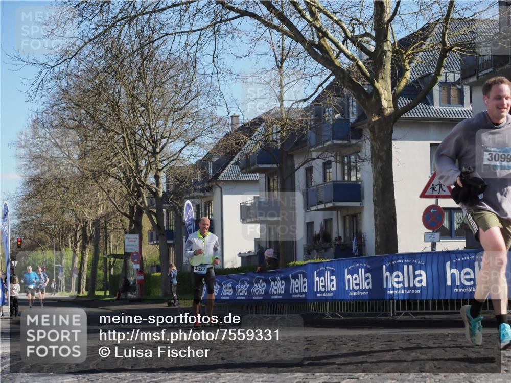 06.04.2025 - 44. Internationalen Wilhelmsburger Insellauf Luisa Fischer http://msf.ph/oto/7559331 06.04.2025 10:26:40 Ziel 4327, 3099 meine-sportfotos.de