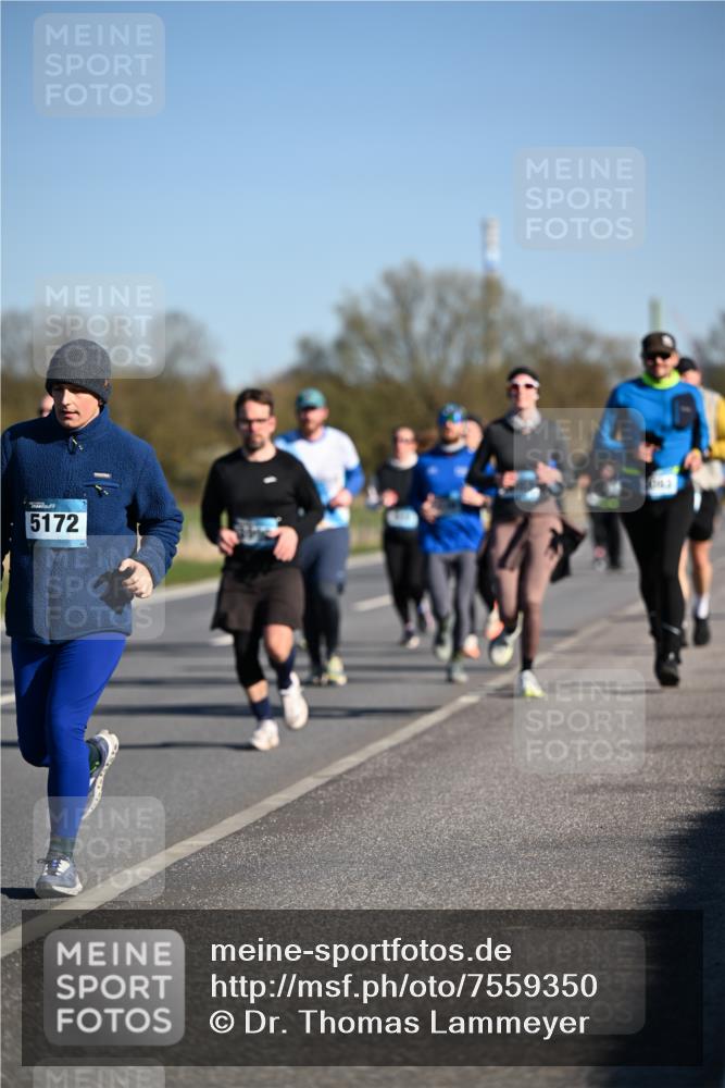 06.04.2025 - 44. Internationalen Wilhelmsburger Insellauf Dr. Thomas Lammeyer http://msf.ph/oto/7559350 06.04.2025 09:35:16 Laufen 5172 meine-sportfotos.de