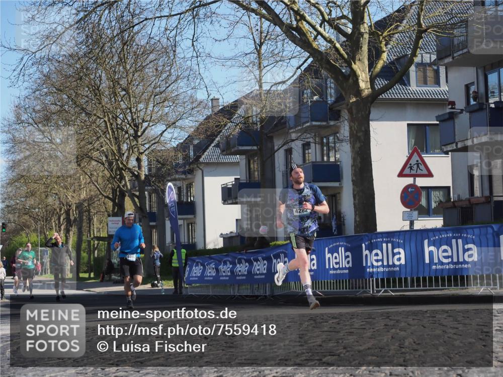 06.04.2025 - 44. Internationalen Wilhelmsburger Insellauf Luisa Fischer http://msf.ph/oto/7559418 06.04.2025 10:26:47 Ziel 4014, 4282 meine-sportfotos.de
