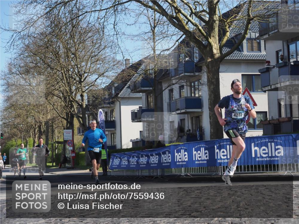 06.04.2025 - 44. Internationalen Wilhelmsburger Insellauf Luisa Fischer http://msf.ph/oto/7559436 06.04.2025 10:26:48 Ziel 4282, 4014 meine-sportfotos.de
