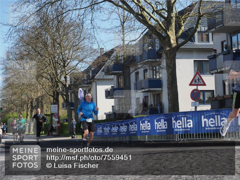 06.04.2025 - 44. Internationalen Wilhelmsburger Insellauf Luisa Fischer http://msf.ph/oto/7559451 06.04.2025 10:26:49 Ziel 401 meine-sportfotos.de