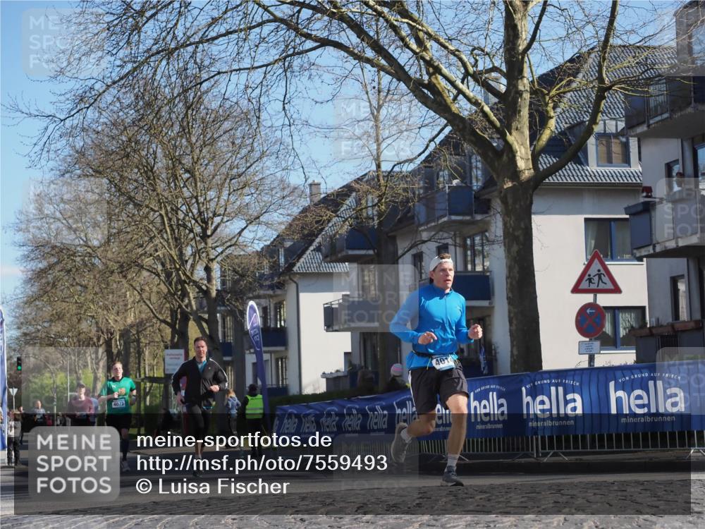 06.04.2025 - 44. Internationalen Wilhelmsburger Insellauf Luisa Fischer http://msf.ph/oto/7559493 06.04.2025 10:26:50 Ziel 4073, 401 meine-sportfotos.de