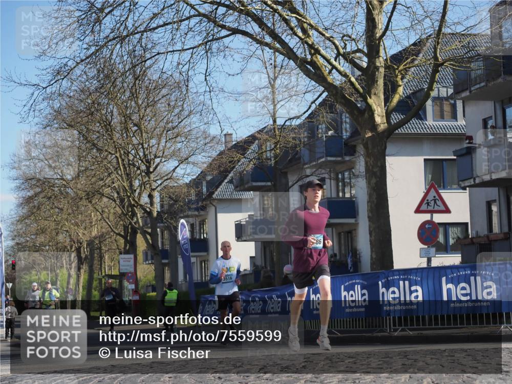 06.04.2025 - 44. Internationalen Wilhelmsburger Insellauf Luisa Fischer http://msf.ph/oto/7559599 06.04.2025 10:26:55 Ziel 3516, 86 meine-sportfotos.de