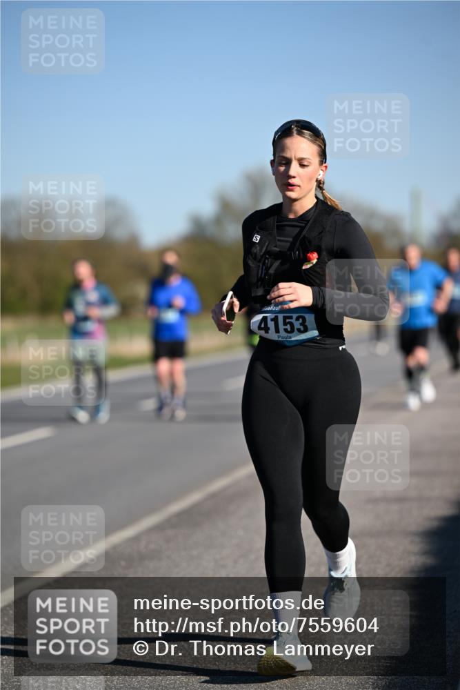 06.04.2025 - 44. Internationalen Wilhelmsburger Insellauf Dr. Thomas Lammeyer http://msf.ph/oto/7559604 06.04.2025 09:35:25 Laufen 4153 meine-sportfotos.de