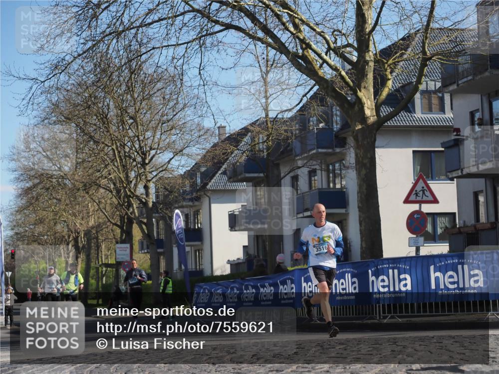 06.04.2025 - 44. Internationalen Wilhelmsburger Insellauf Luisa Fischer http://msf.ph/oto/7559621 06.04.2025 10:26:56 Ziel 3516 meine-sportfotos.de
