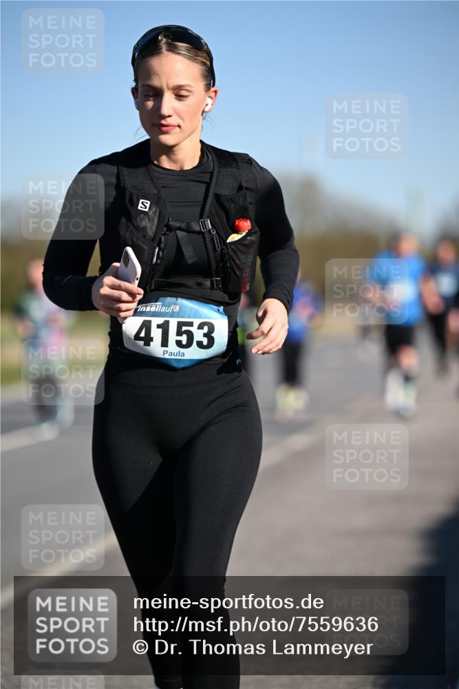 06.04.2025 - 44. Internationalen Wilhelmsburger Insellauf Dr. Thomas Lammeyer http://msf.ph/oto/7559636 06.04.2025 09:35:25 Laufen 4153 meine-sportfotos.de